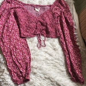 NWOT Aeropostale Floral Long Sleeve Blouse Arm’s Blouse And Half Cropped Blouse